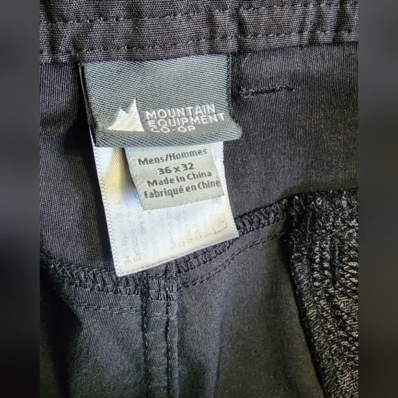MEC Light active Pants size 36x32 - Picture 5 of 12